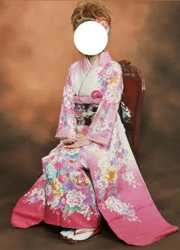 후리소데 풀세트 꽃무늬 핑크 계열 실크 소재