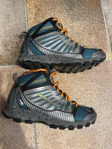 몬트레일 Montrail 배드락 24cm