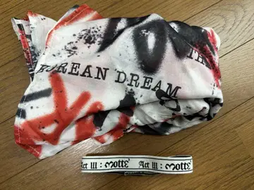 G-DRAGON 공식 굿즈