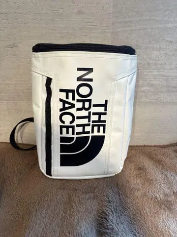 THE NORTH FACE 숄더백 화이트