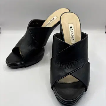 다이애나 뮬 샌들 블랙