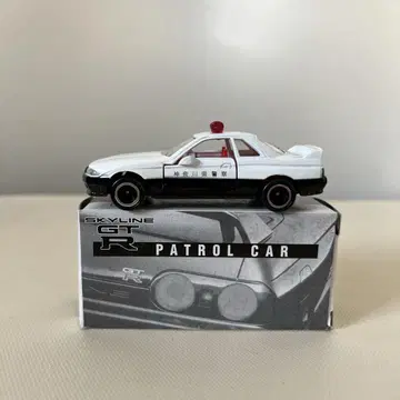 토미카 닛산 스카이라인 GT-R BNR32 패트롤 카 이이노 특주