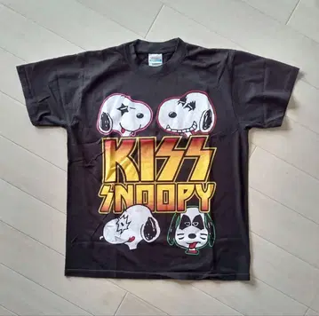 KISS 키스 x 스누피 snoopy 티셔츠
