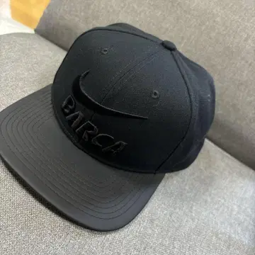 바르셀로나 나이키 블랙 스냅백 캡