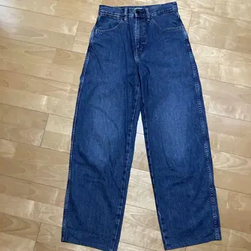 UNIQLO U 와이드 데님 25