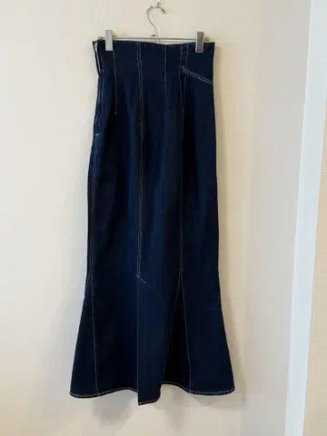 코코딜 데님 플레어 스커트