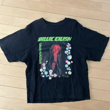 Billie Eilish 빌리 아일리쉬의 유니클로 콜라보 티셔츠