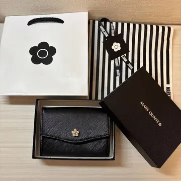 새상품 박스 포함 MARY QUANT 블랙 명함지갑
