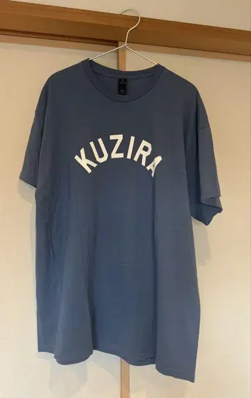 KUZIRA 티셔츠