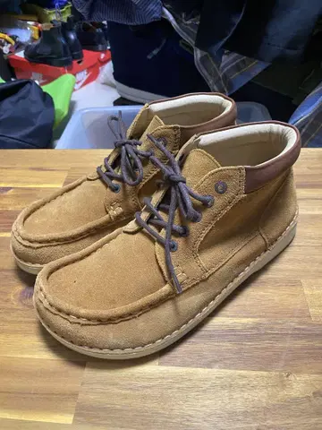 버켄스탁 브라운 스웨이드 모카신