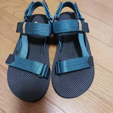 프리워터스 스포츠 샌들 23.5cm 미사용
