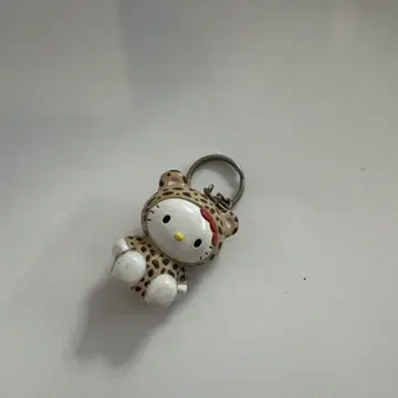 헬로키티 곰 키티 레오파드 무늬 갸루 키링 k127