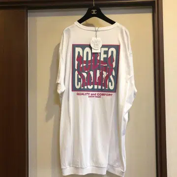 RODEO CROWNS 벌스데이 한정판 T셔츠 화이트