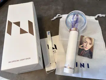 INI 응원봉