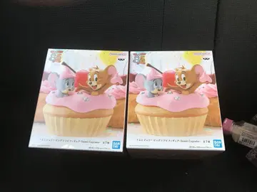 톰과 제리 빅 소프트 비닐 피규어 Sweet Cupcake
