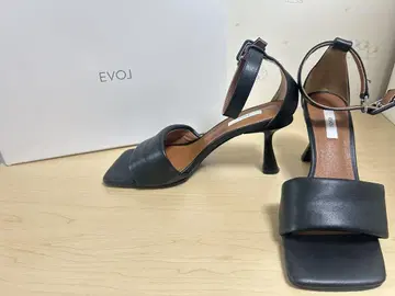 EVOL 이볼 블랙 스트랩 샌들