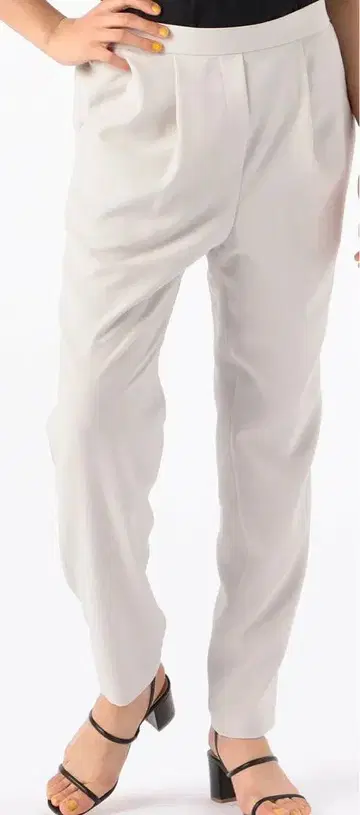투모로우랜드 팬츠