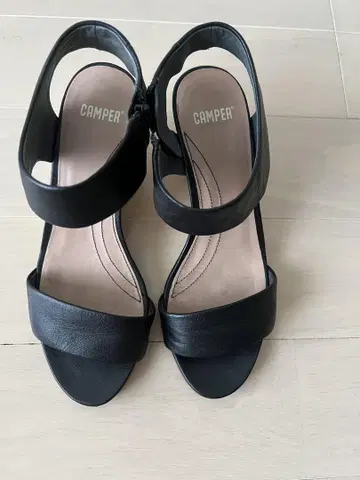 CAMPER 블랙 스트랩 샌들 웨지솔 38