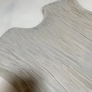 랜덤 플리츠 프렌치 원피스 베이지