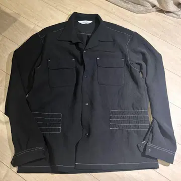 Sasquatchfabrix. 블랙 셔츠
