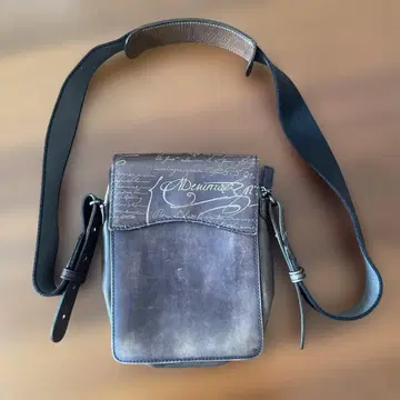 BERLUTI 벨루티 숄더백 사코슈 올가 시대