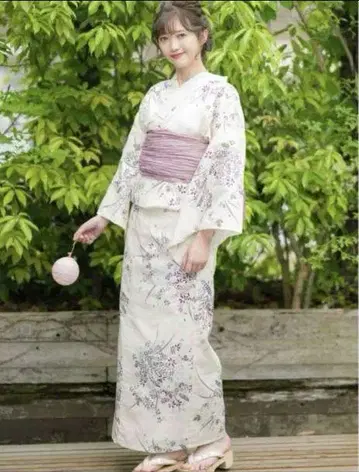 새상품 시마무라 저렴한 가격의 아야 미니 꽃무늬 유카타 세트
