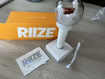 [미사용 새상품] RIIZE 응원봉 오렌지