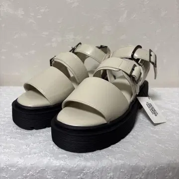 로데오 크라운 샌들 W BELT SANDAL 아이보리 통굽