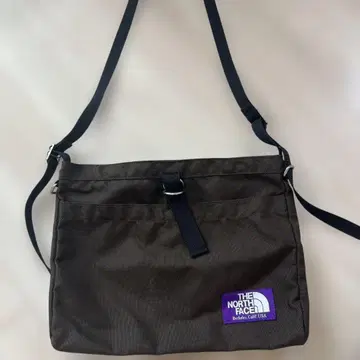 THE NORTH FACE 브라운 숄더백