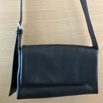 숄더백과 핸드백 세트