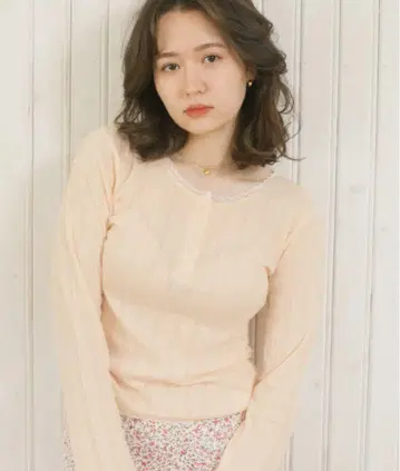 Tina jojun 레이스 옷깃 리브 니트 긴팔 상의