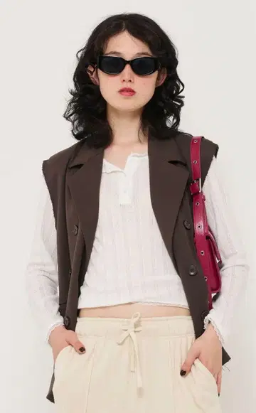 Tina jojun 화이트 긴팔 상의