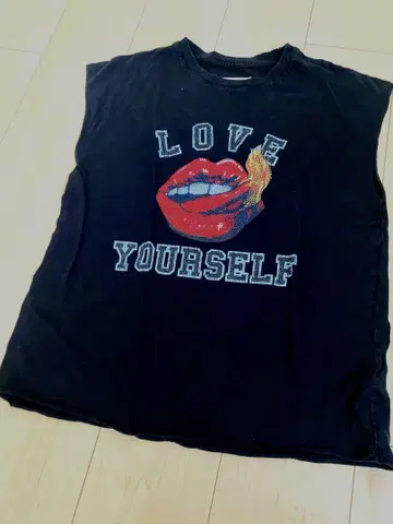 ZADIG & VOLTAIRE 슬리브리스 티셔츠