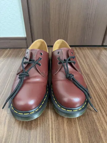 닥터마틴 3홀 체리 레드