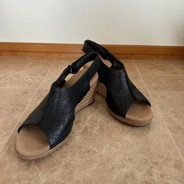 [새상품급] Clarks 클락스 샌들 여성용 블랙 여름