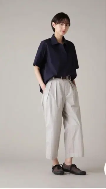 MHL 24SS FINE COMPACT COTTON 팬츠