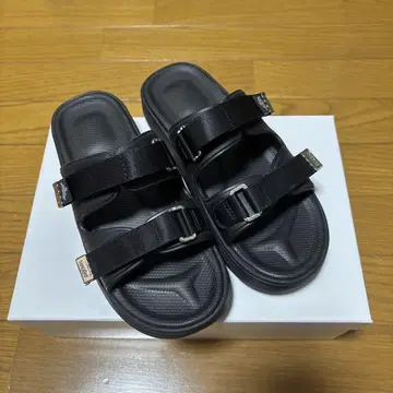 투모로우랜드 별주 스이콕 샌들