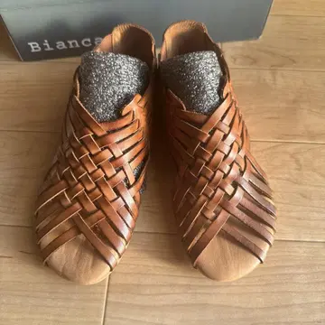 새상품급! Bianca 브라운 뜨개질 샌들 미사용 새상품