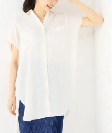 Spick & Span 더블 포켓 새틴 롱 셔츠