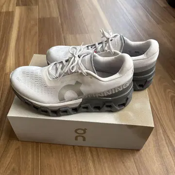 on 클라우드 몬스터 2 25cm