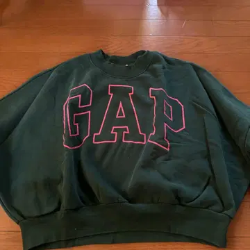 GAP 다크 그린 오버 사이즈 맨투맨