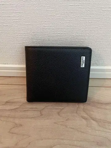블랙 가죽 접이식 지갑