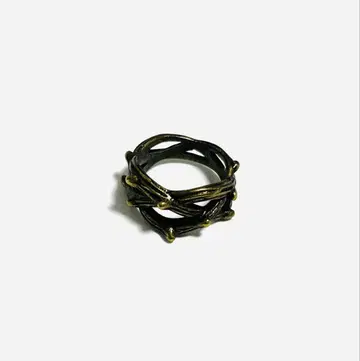 HYDE 흑미사 in 와카야마 BIRTHDAY2019 이바라 반지