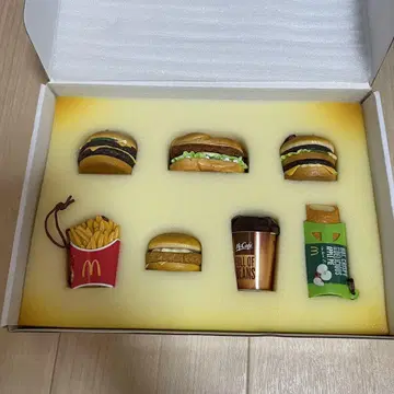 맥도날드 후드 스트랩