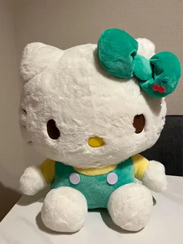 헬로키티 봉제 인형 빅 택 포함