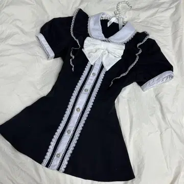 Secrethoney 펄 카라 셋업 시크릿허니 반팔