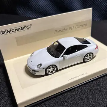 1/43 포르쉐 911 까레라 2004 미니 챔프스