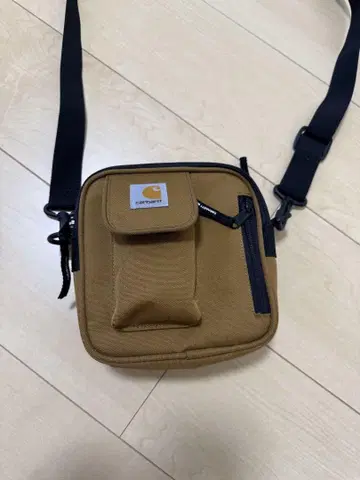 Carhartt 백