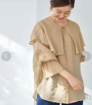 IENA 라미비스 시어 빅 칼라 블라우스