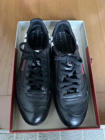 온오프 골프화